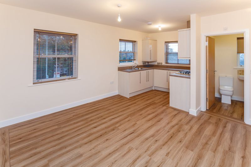 Property photo 3 of 7 Photo 5