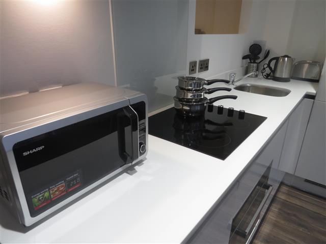 Property photo 2 of 8 Kitchen
