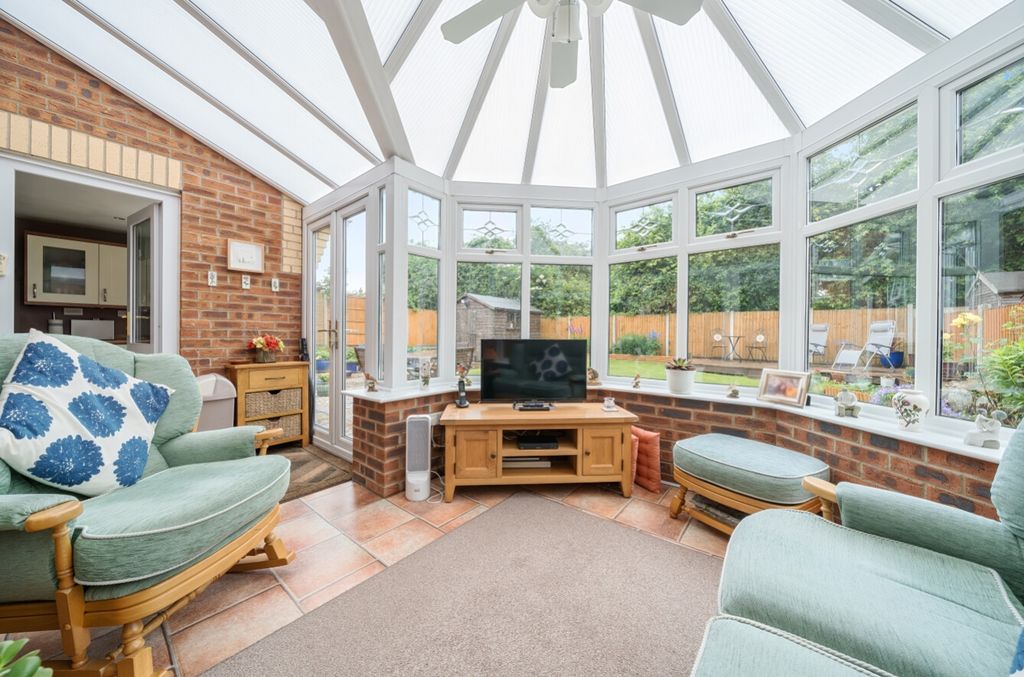 Additional image 10 of 4 bed detached house for saleWarwick Close, Saxilby, Lincoln, Lincolnshire LN1