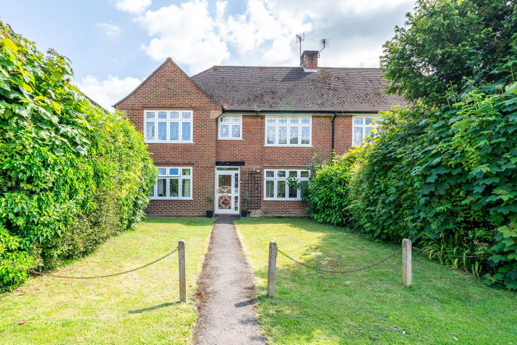 Property photo 1 of 17