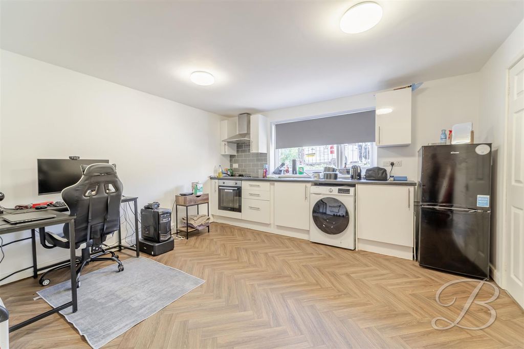 Property photo 2 of 7 Ccltd-4.Jpg
