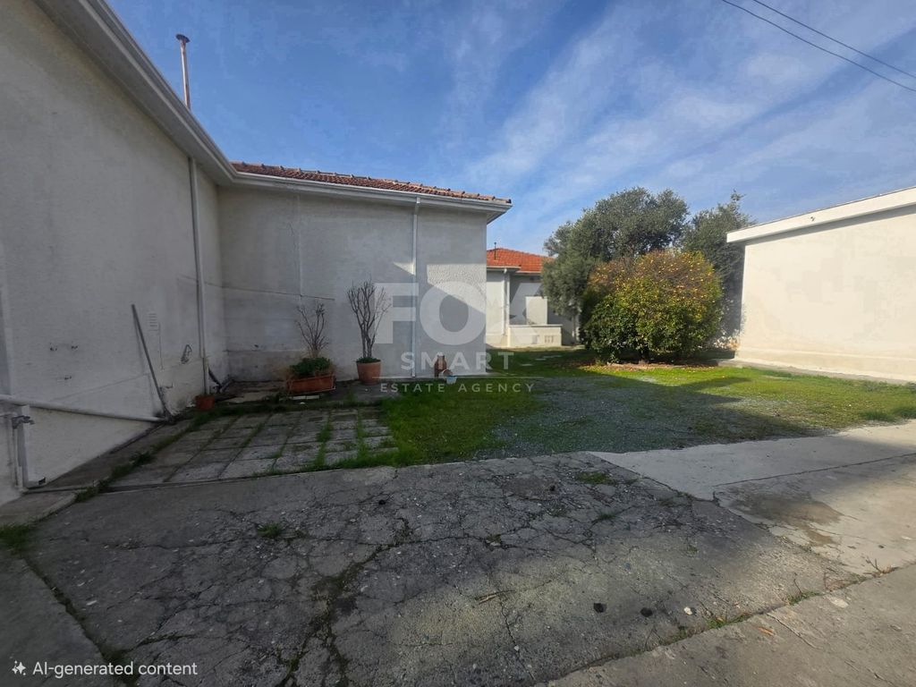 Property photo 2 of 3