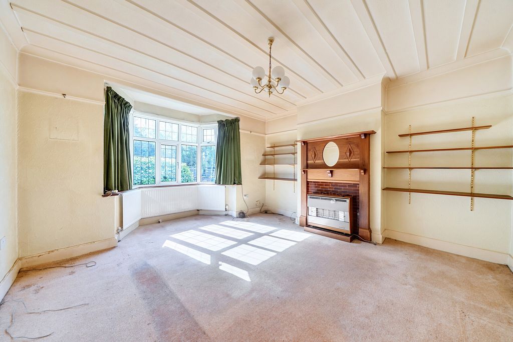 Property photo 2 of 20 1524959-9-6Ab25F8...