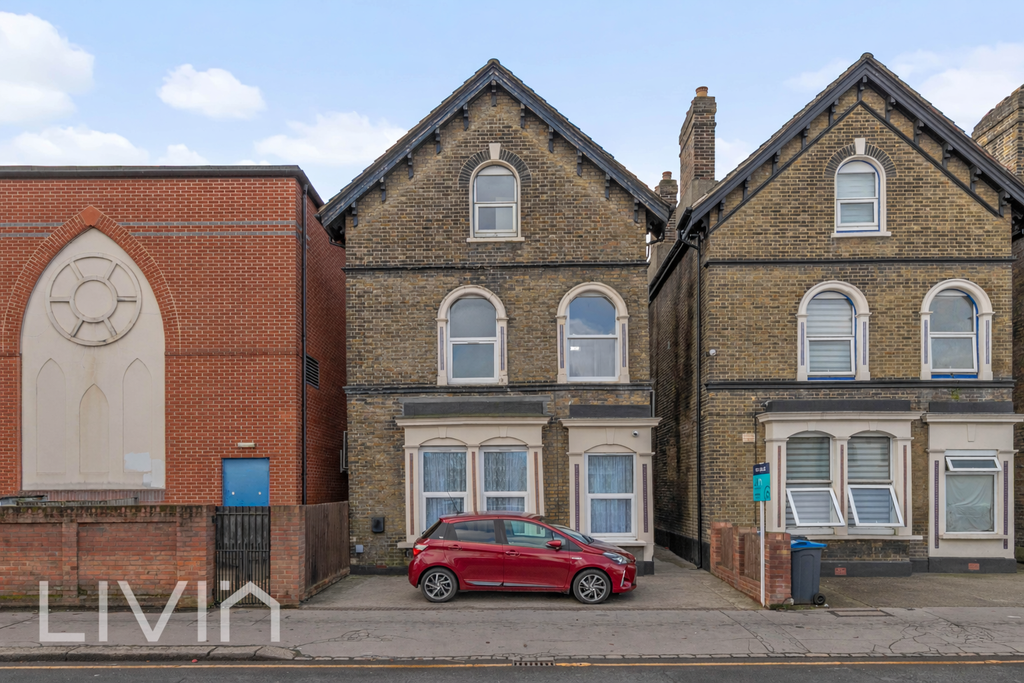 Property photo 1 of 11 928877E8-6213-4110-B9Db-676Aba76732B