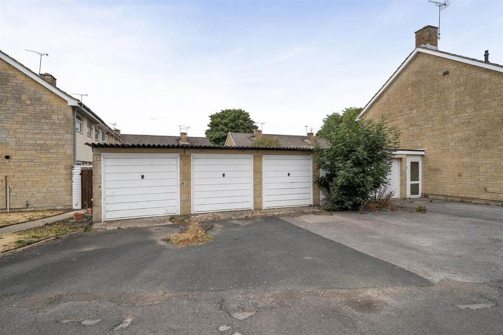 Property photo 2 of 11 Garage Block @ Cranhams Lane Cirencester, Gloucest