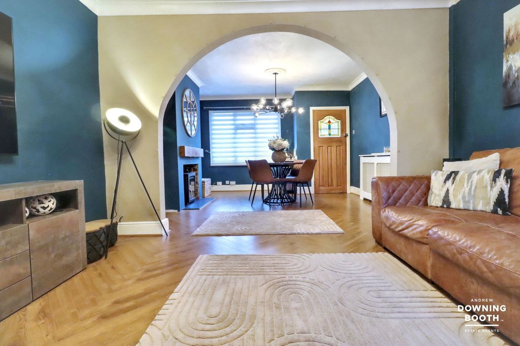 Property photo 3 of 30