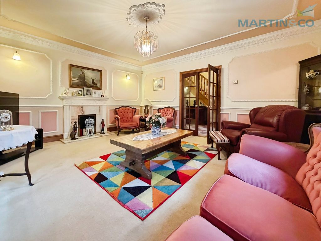 Property photo 3 of 44 93F2065c-Img_3706