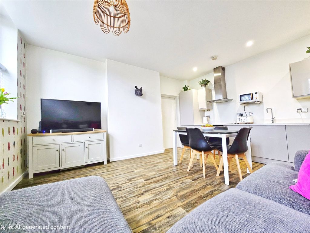 Property photo 3 of 24 Open Plan