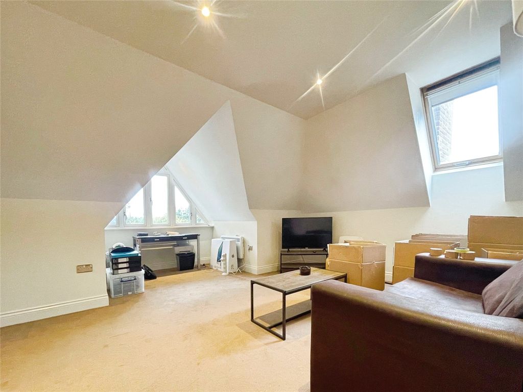 Property photo 2 of 8 Reception Room