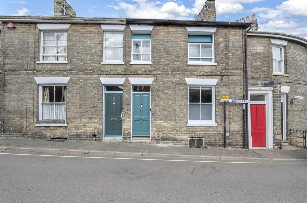 Property photo 1 of 18 Dcp_2840.Jpg