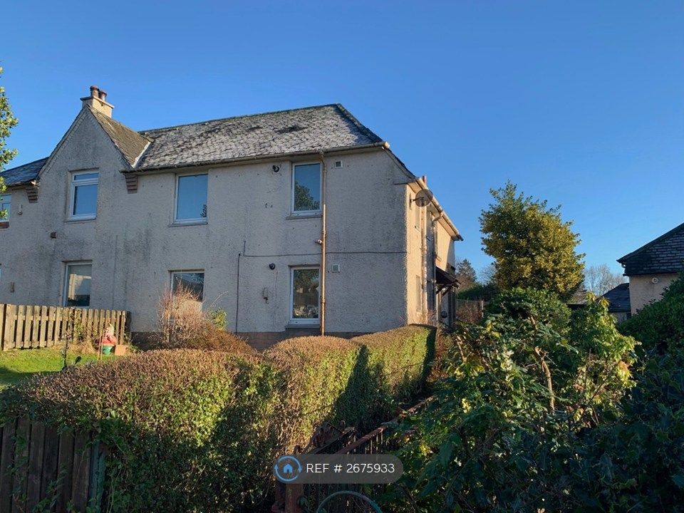 Property photo 2 of 32 Front Access Via Gate And Shared Path