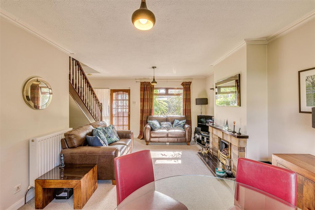 Property photo 3 of 15 Lounge/Dining Room