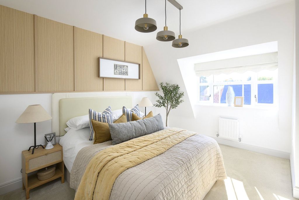 Property photo 2 of 11 Picture No. 18