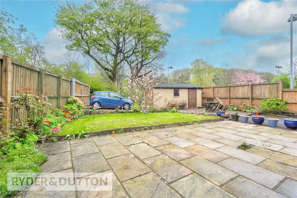 Property photo 3 of 22 Patio &amp; Lawn