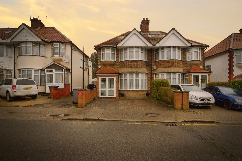 Property photo 1 of 15