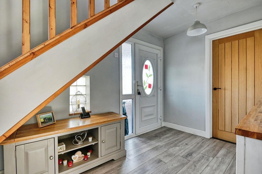 Property photo 2 of 20 26Grendondrive16.Jpg