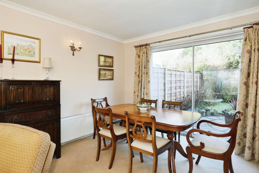 Property photo 3 of 14 Photography