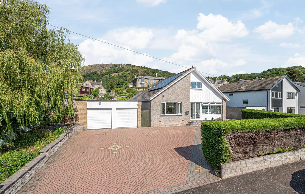 Property photo 1 of 51 External