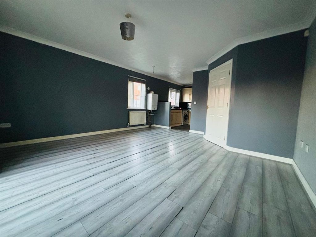 Property photo 2 of 12 Living Area / Dining Area: