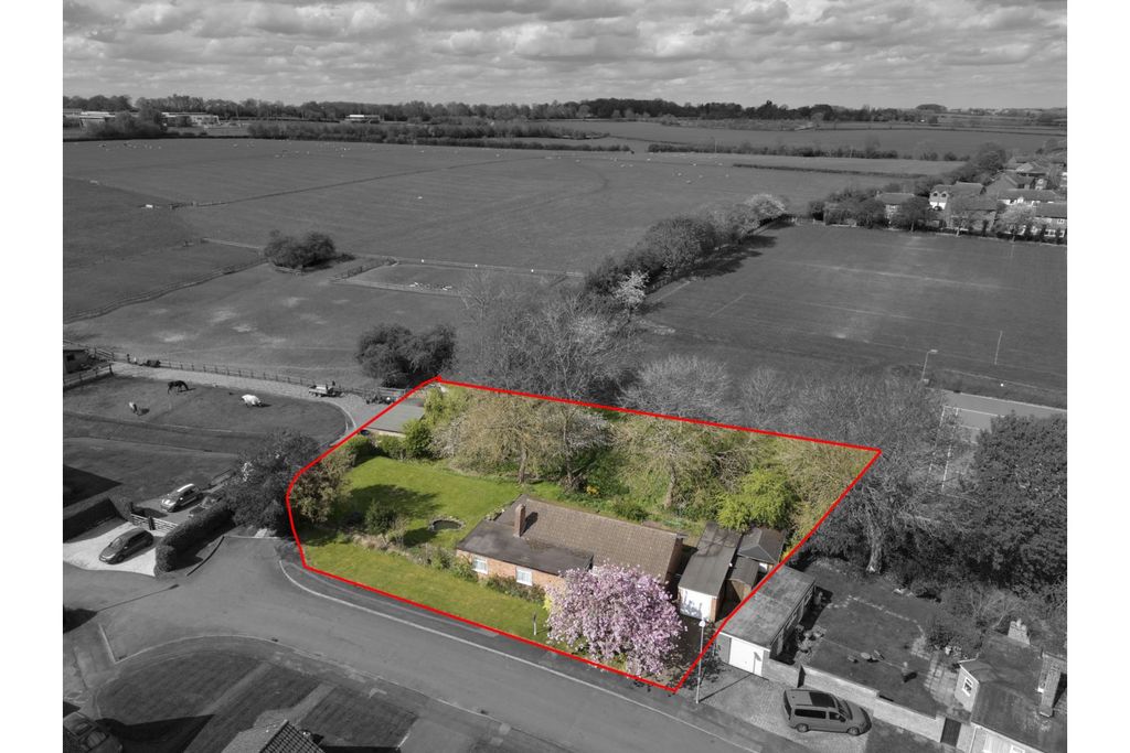 Property photo 1 of 19