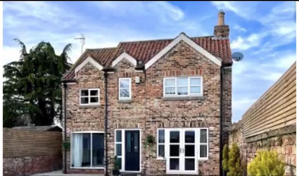 Property photo 2 of 16 Front.Jpg