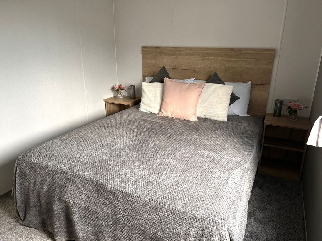 Property photo 2 of 16 Willerby Midhurst 2024 Car0063225 127758333.Jpeg