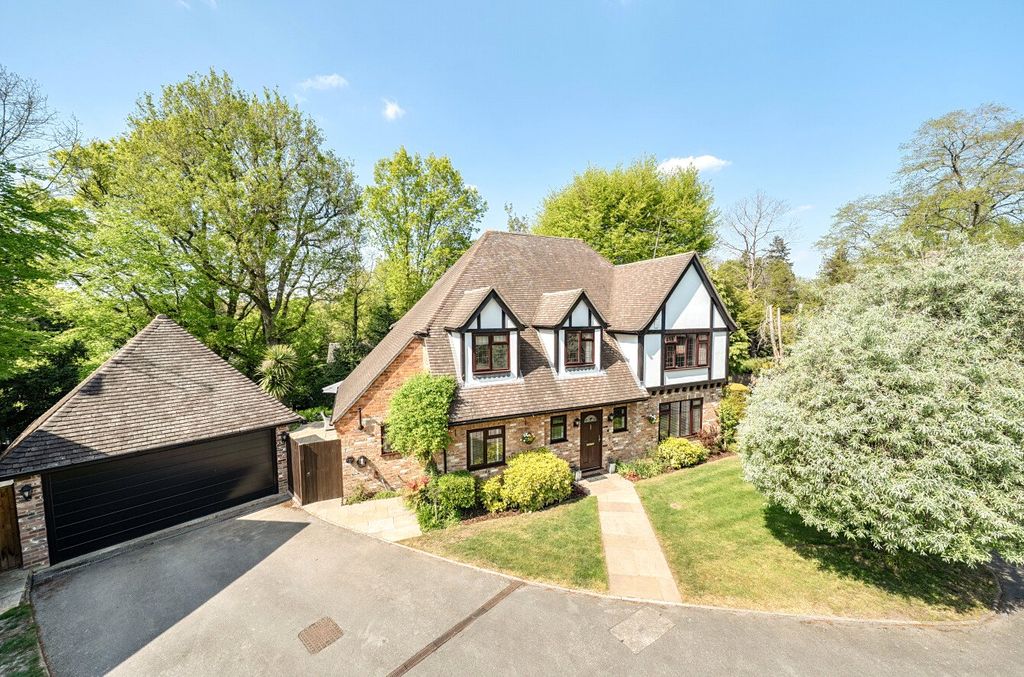 Property photo 1 of 36 Picture No. 01