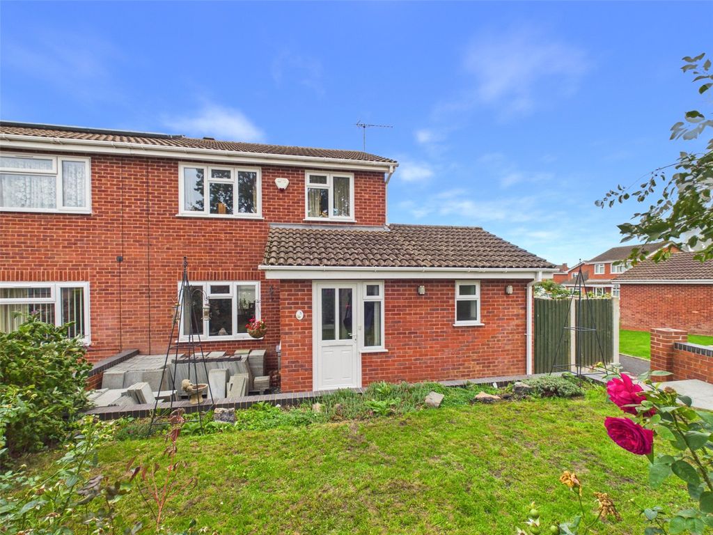 Property photo 1 of 28 Picture No. 48