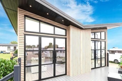 Property photo 1 of 7 Prestige Elevato 2026 Vs831169 127322196.Jpeg