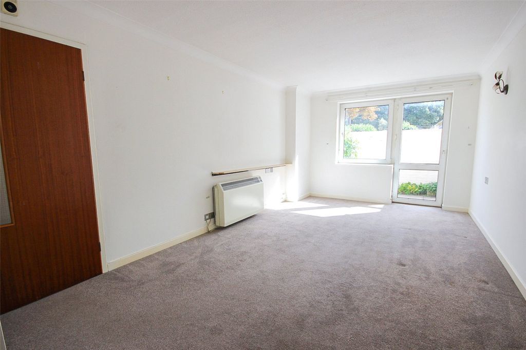 Property photo 2 of 10 Picture No. 01