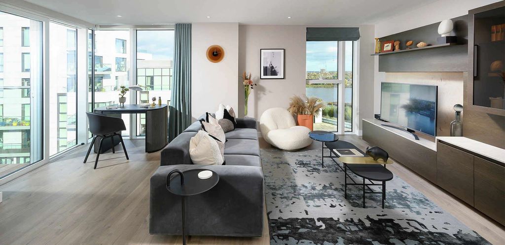 Property photo 2 of 6