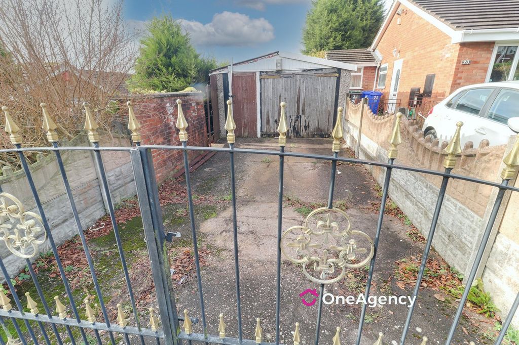 Property photo 2 of 12