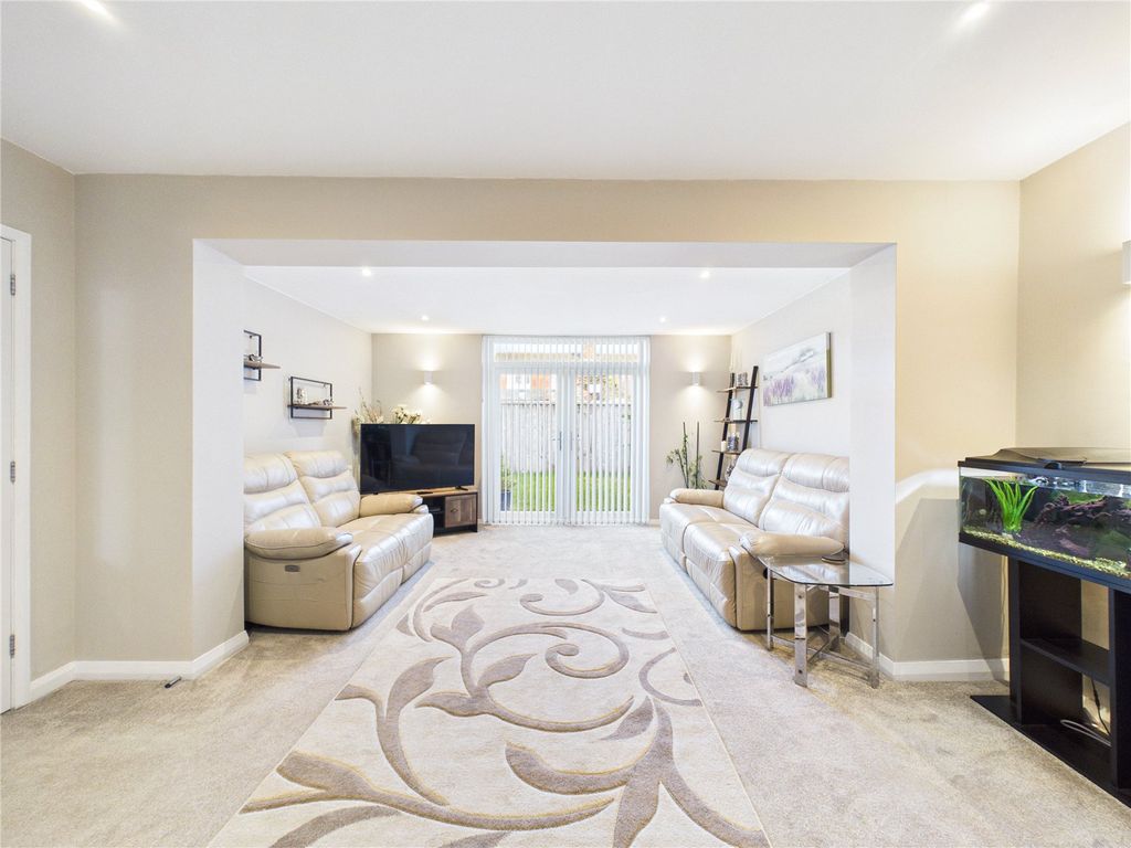 Property photo 3 of 23 Picture No. 09