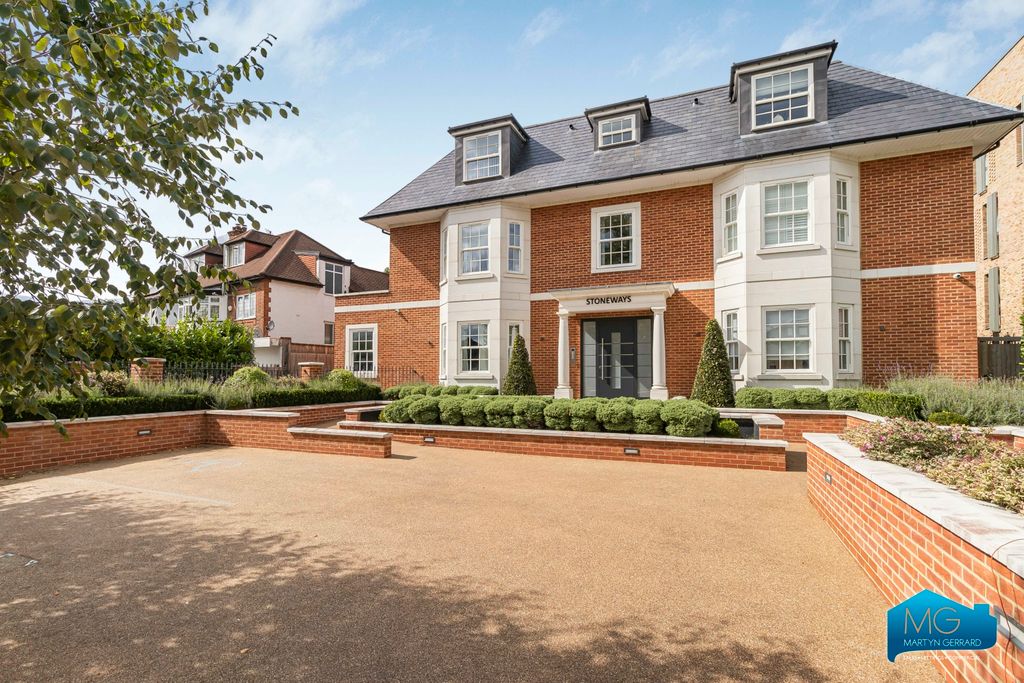 Property photo 1 of 38 Picture No. 39