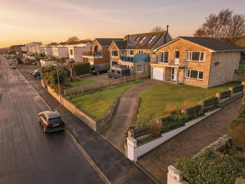 Property photo 2 of 31 1.Jpg