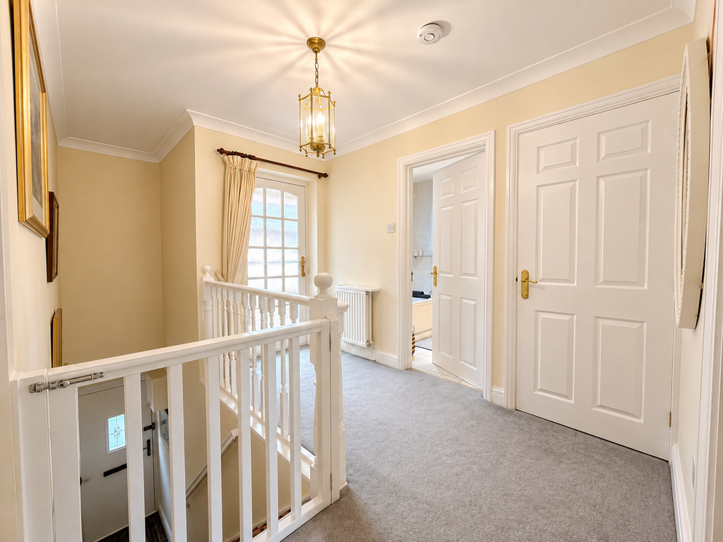 Property photo 3 of 48