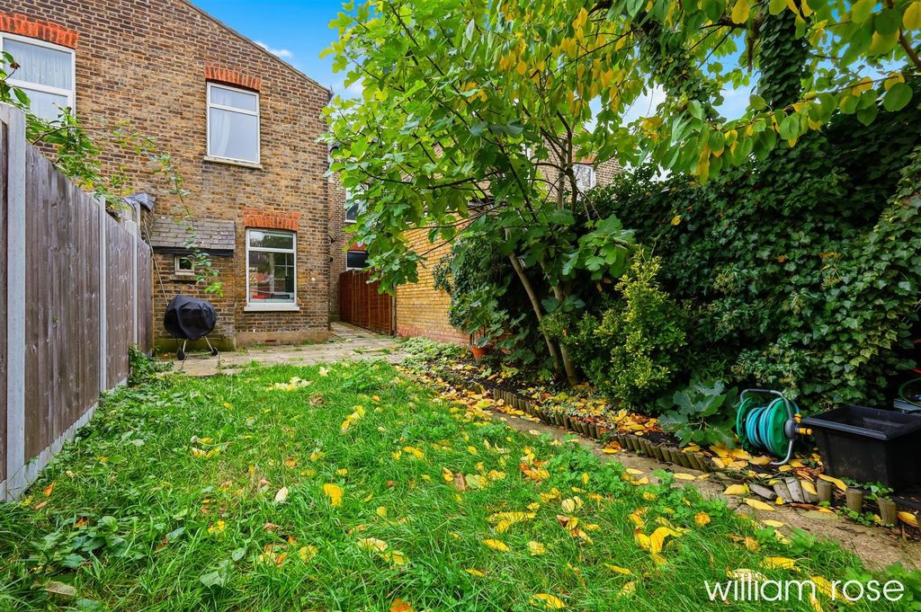 Property photo 2 of 10 Img_3522.Jpg