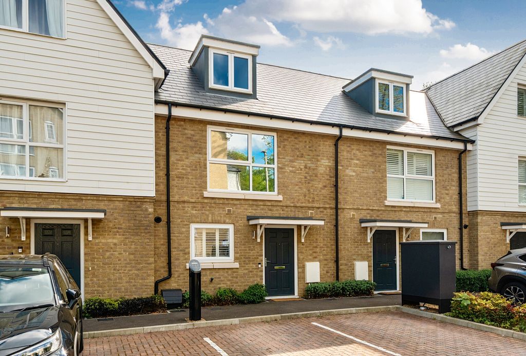 Property photo 1 of 16 1-69E78A6c6194F-1...