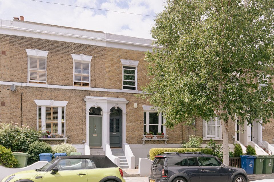Property photo 1 of 30