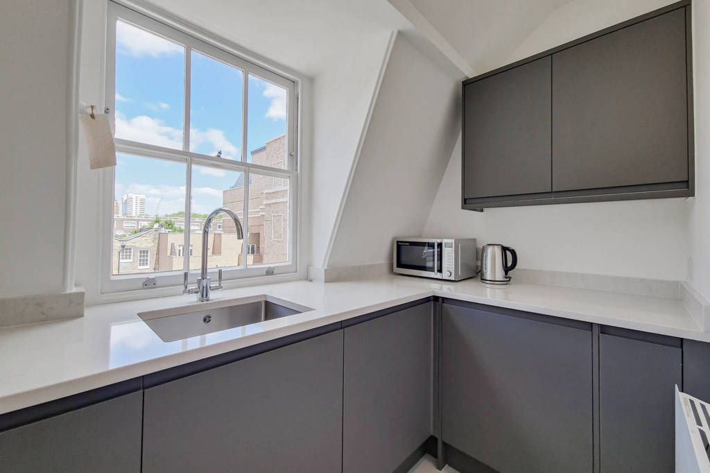 Property photo 3 of 11 Photo 1