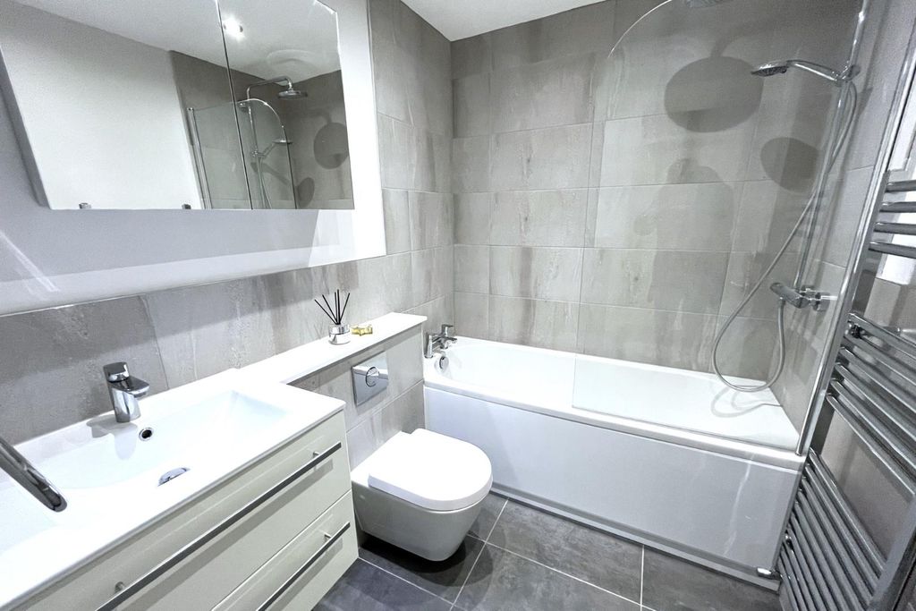 Property photo 3 of 12 3.Jpg