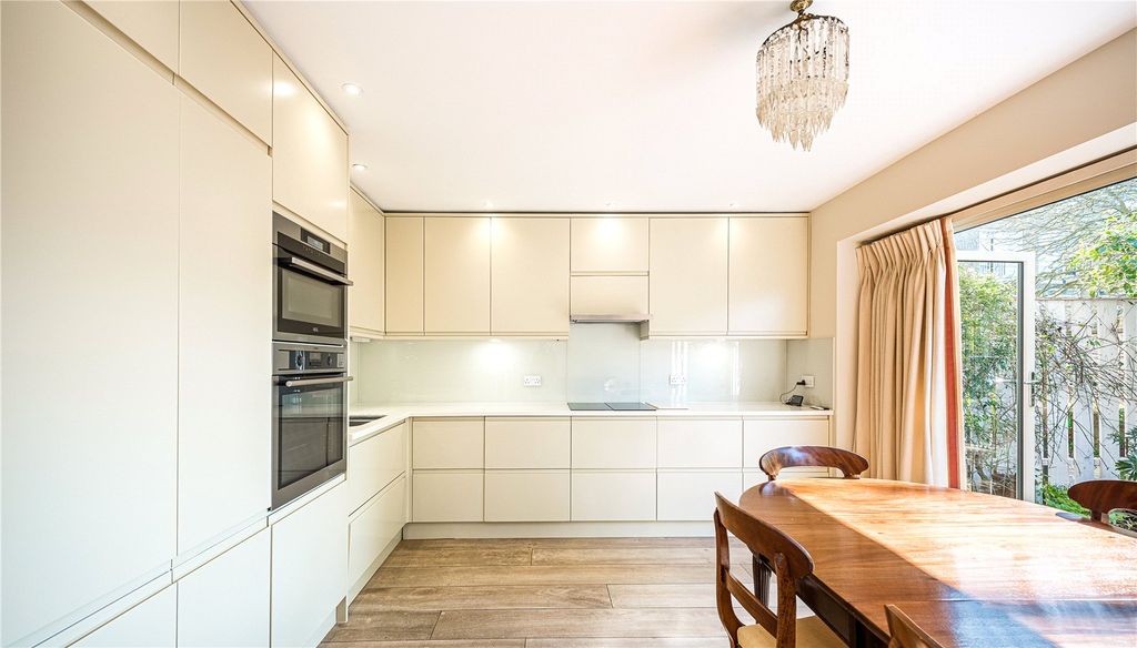 Property photo 2 of 14 Picture No. 05