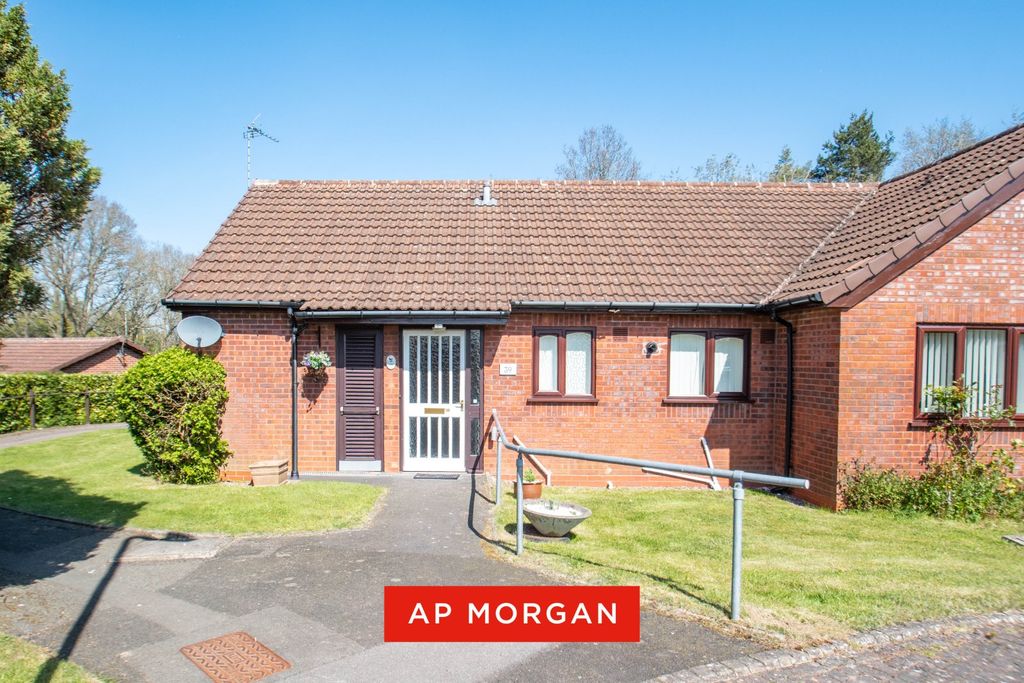 Property photo 1 of 14 Picture No. 13