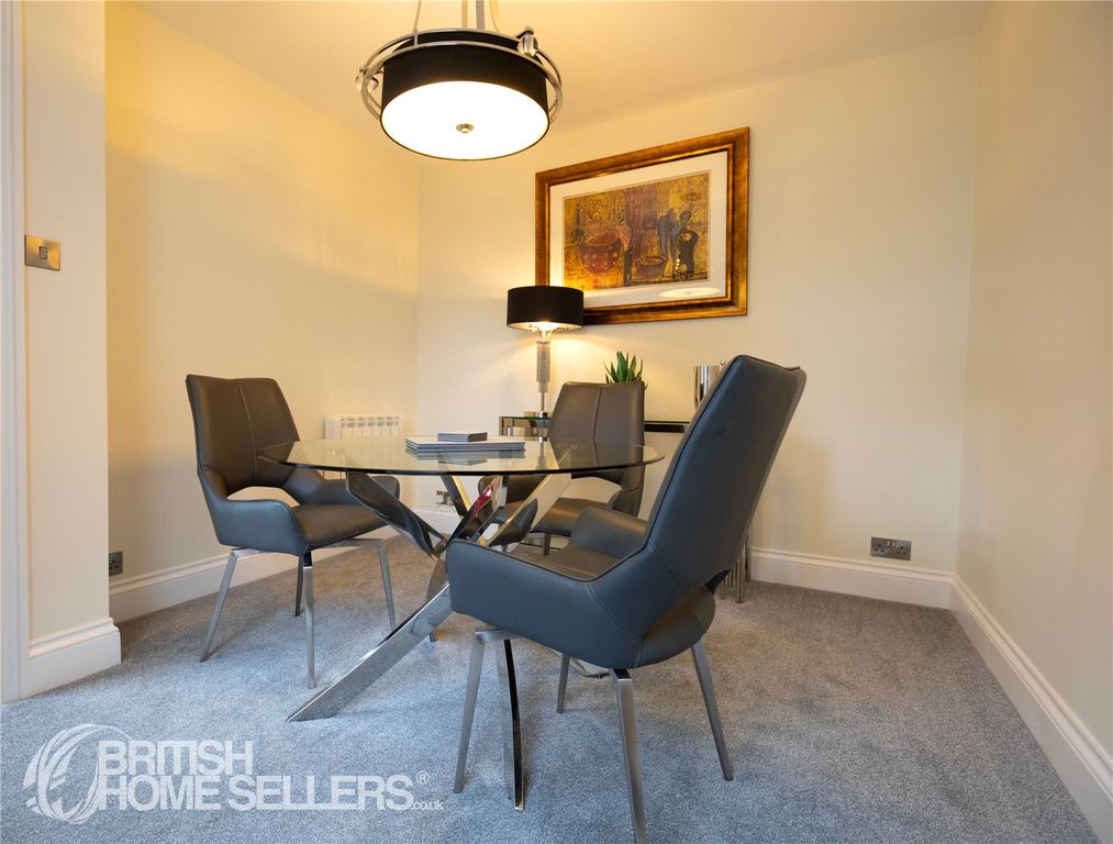 Property photo 3 of 6 Picture No. 04