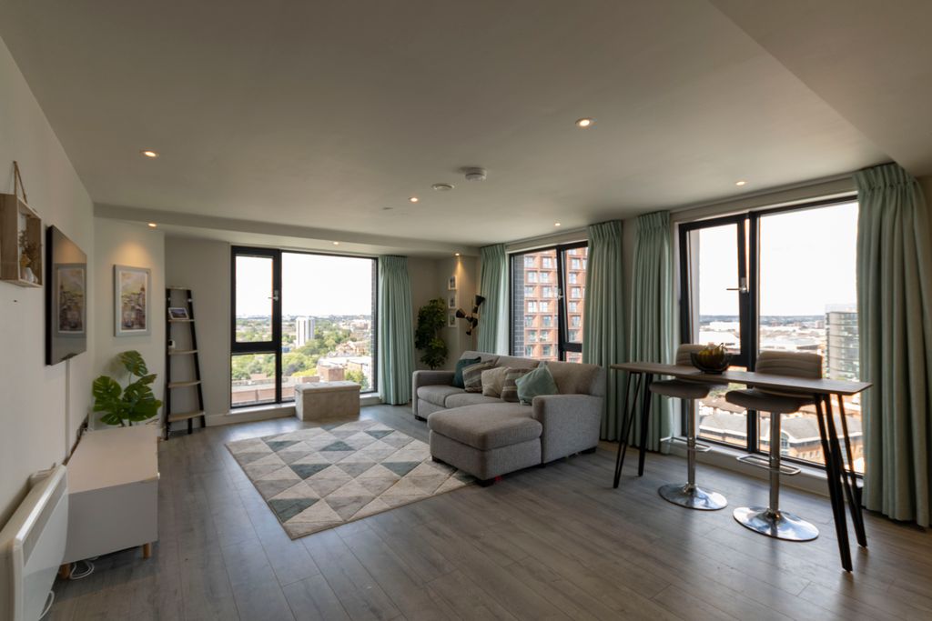 Property photo 2 of 25 Img_4684_1