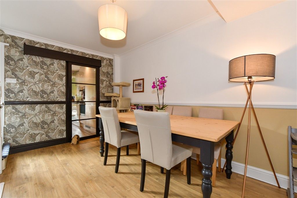 Property photo 3 of 11 Lounge/Dining Room