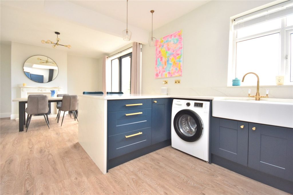 Property photo 3 of 17 Picture No. 05