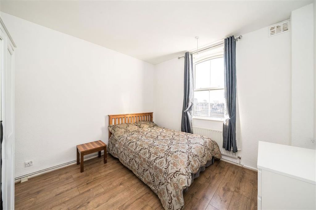 Property photo 3 of 7