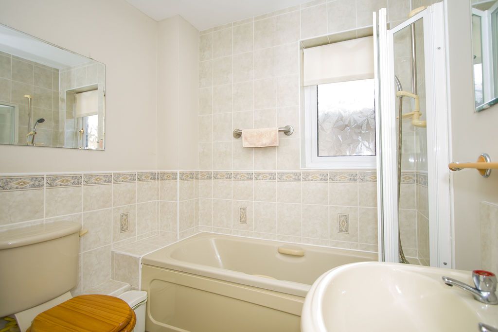 Additional image 10 of 3 bed detached bungalow for saleRaisdale Gardens, Penarth CF64