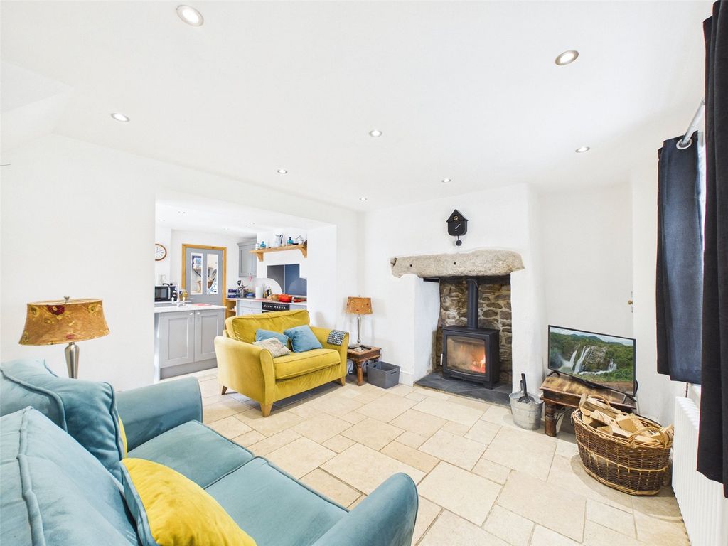 Property photo 2 of 21 Picture No. 26